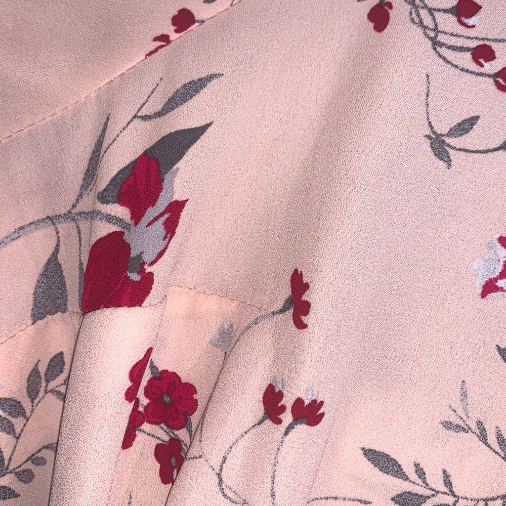 Floral Blouse - Picture 4 of 6
